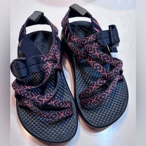 Chaco toddler sandals sz 10